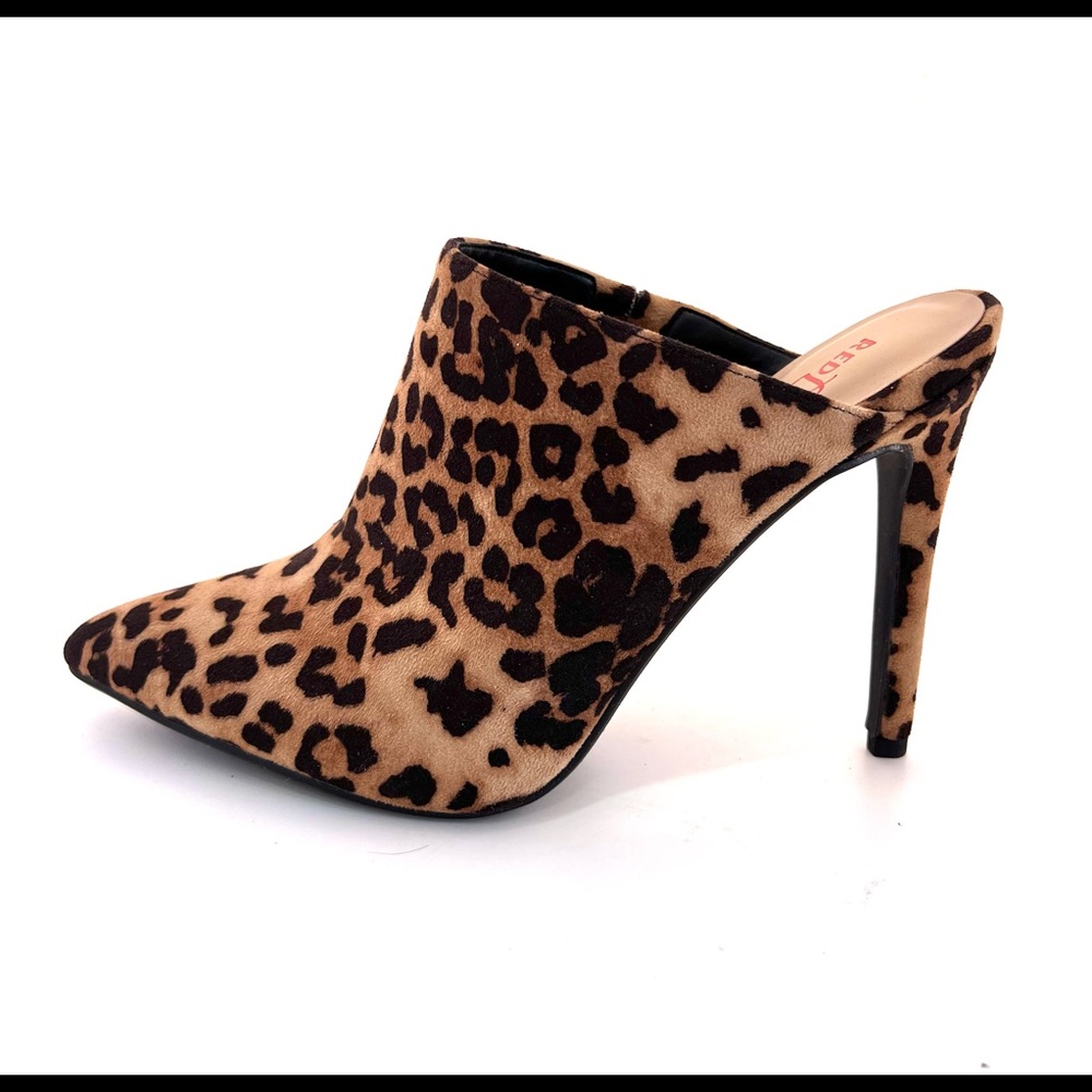 Dressy heel leopard color shoes new in box size 7.5